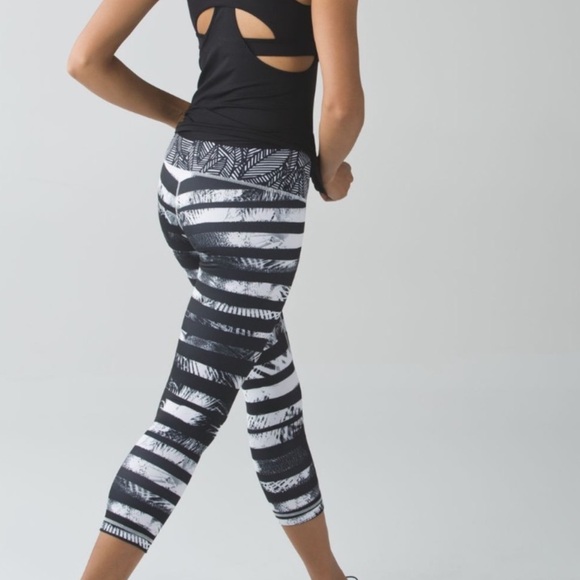 lululemon athletica Pants - Lululemon Black and White Leggings, Size 4